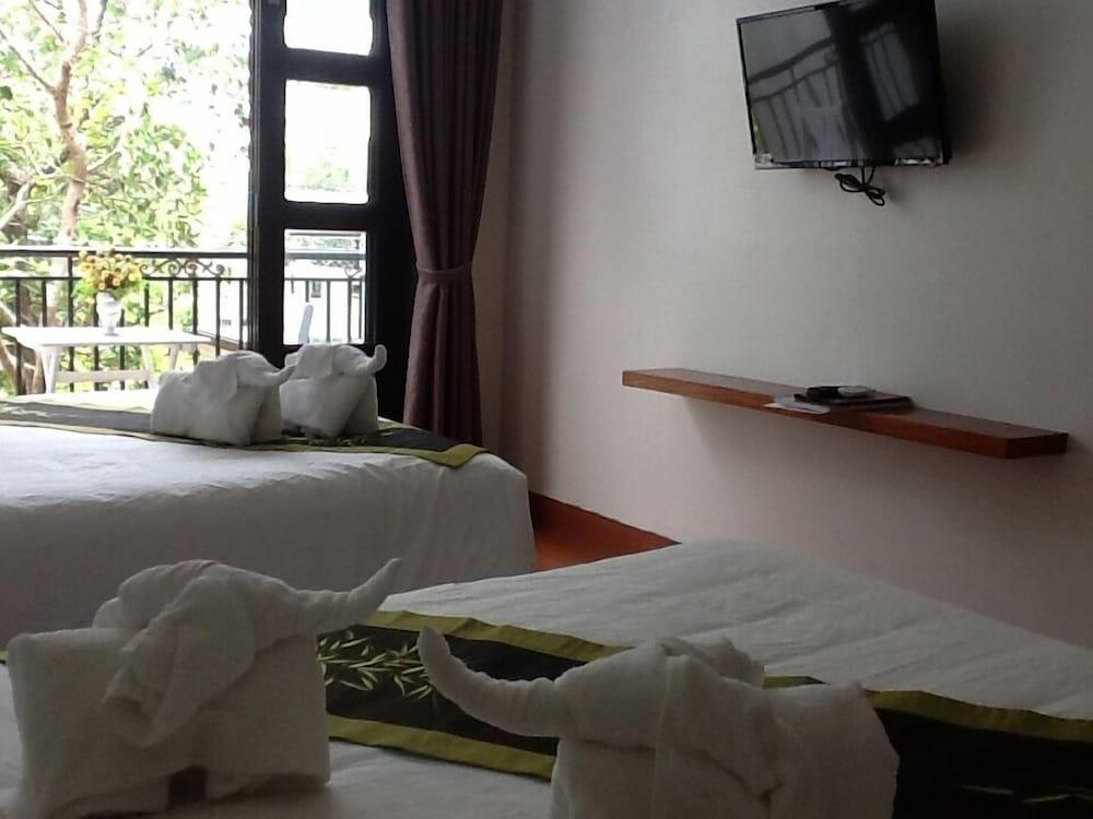 Blue Lake Homestay Hoi An Luaran gambar